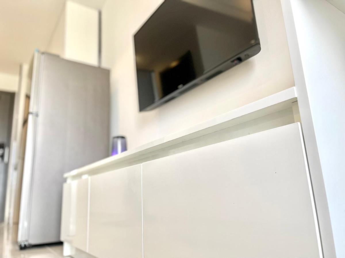 U Mall Apartments - 400M To Sokha Beach Сиханоуквил Екстериор снимка